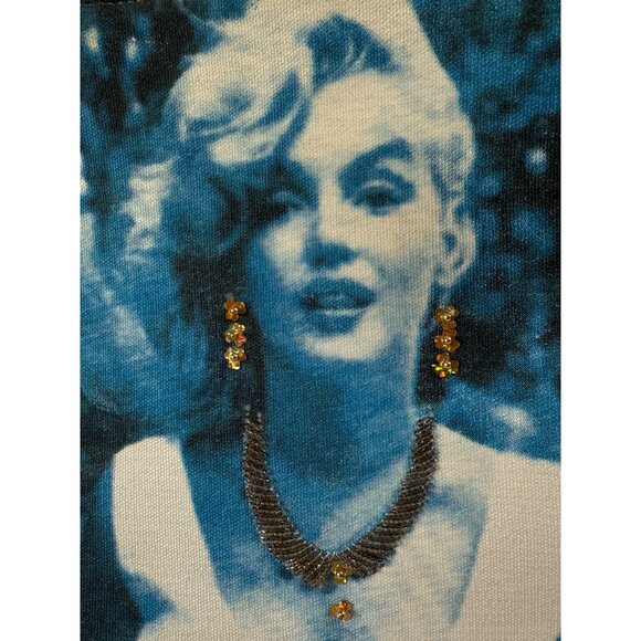 Marilyn Monroe Canvas Tote Bag With Bamboo Handles & Beaded Details - Picture 2 of 16